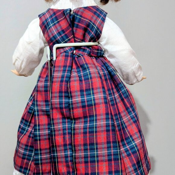 Dianne Effner Porcelain Doll – 1996P – Handcrafted Collectible in Plaid Dress - Picture 3 of 5